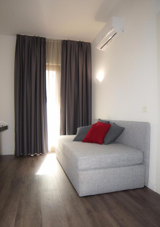 Hotel Leopardi Pomigliano d'Arco Extérieur photo